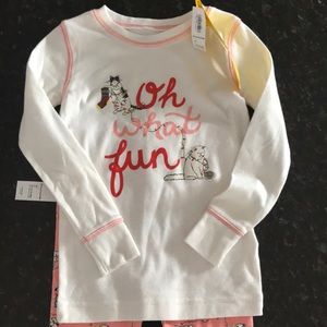 Old Navy 5t little girls 2 piece pajamas.